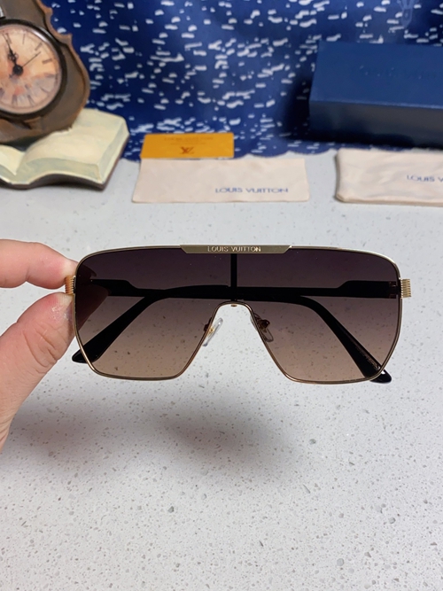 ルイヴィトンサングラス内部構造